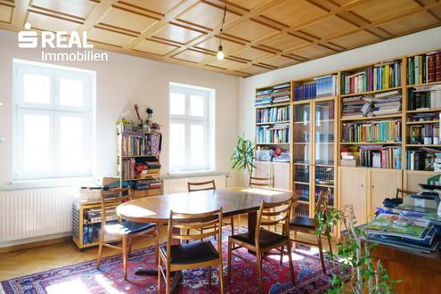 Liebevoll saniertes Jahrhundertwendehaus aus 1930, modernisiert 2009 - 4 Zimmer, Veranda, Keller, Terrasse auf 1.270m� Grund!