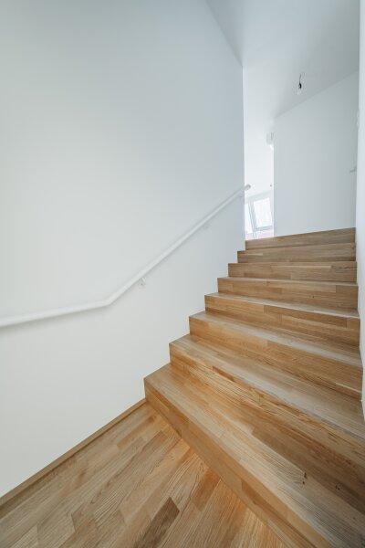 Treppe zur Dachterrasse