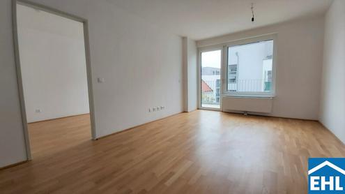 Moderne 2 Zimmerwohnung mit großzügiger Freifläche!