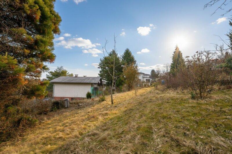 mittlerer Grundst�cksteil von West nach Ost