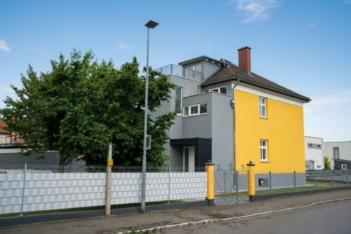 Stadthausvilla in guter Wohngegend und sch�nem Garten