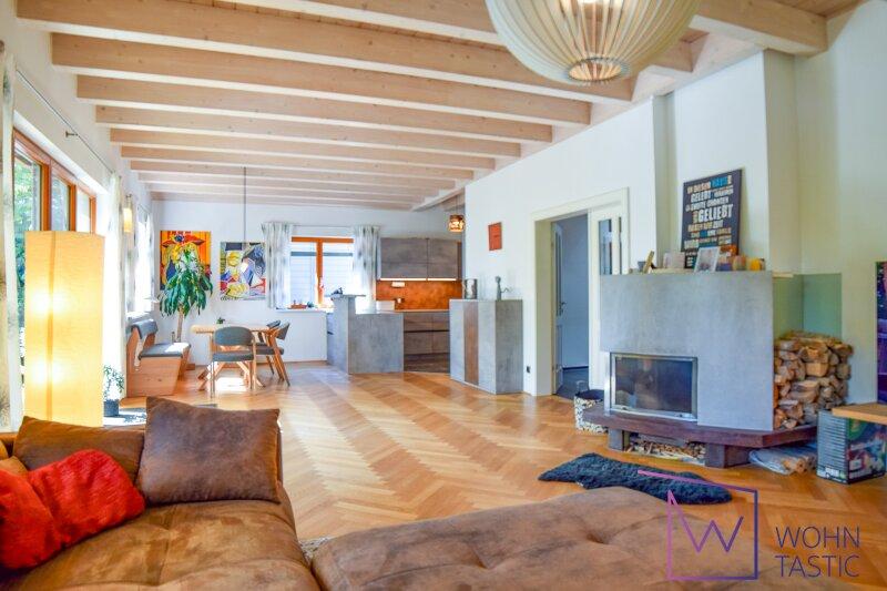 Ihr Wohnzimmer in voller Gr��e und fast 3 m Raumh�he.