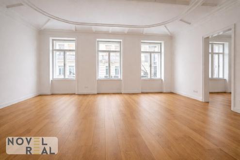 Gro�z�giges Wohnen - zwei flexible Wohnungen mit Altbaucharme in Top Lage!