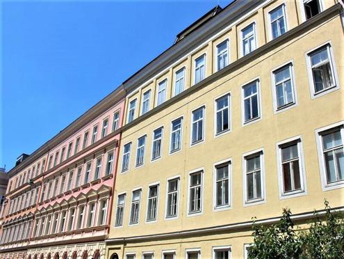 DISSLERGASSE, 66 m2 Altbau, 2 Zimmer, K�che, Wannenbad, Parketten, WG-geeignet, Wien-Mitte-N�he
