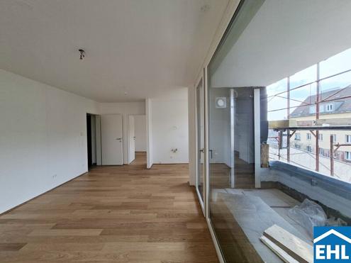 Ruhiges Wohnhaus mit Charakter - Erstbezug - UBAHN!