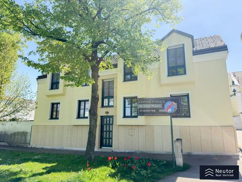 EXKLUSIVES WOHNEN AM DONAUUFER IN BESTLAGE VON TULLN - WINTERGARTEN - GARAGE - RUHELAGE