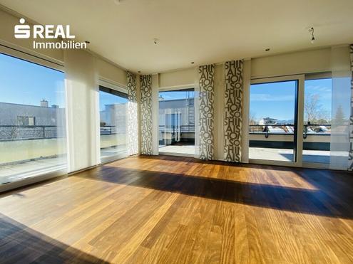 Traumhafte Dachterrassenwohnung in Aigen