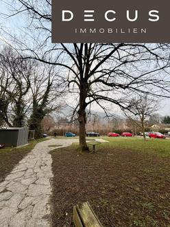 BAUGRUND IN ZENTRALER PURKERSDORFER LAGE