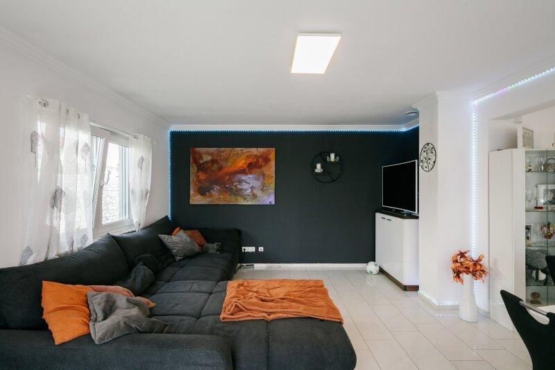 Wohn-/Esszimmer mit K�che