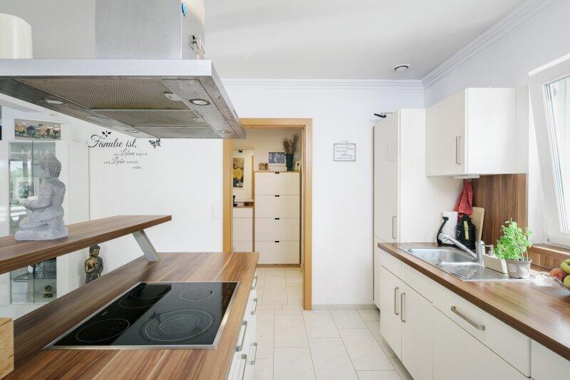 Wohn-/Esszimmer mit K�che