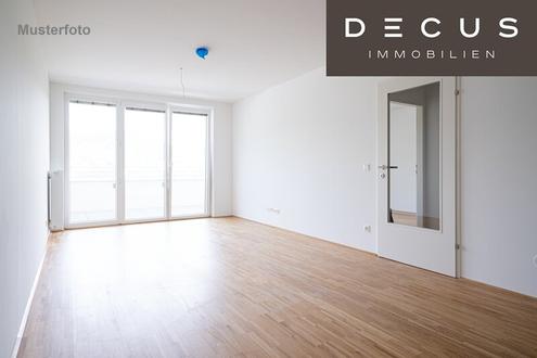 | TOLLE AUSSICHT | BALKON | SEHR HELL | FÜR PÄRCHEN