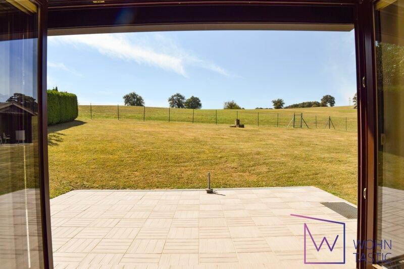 Ausgang aus dem Wohn- und Esszimmer