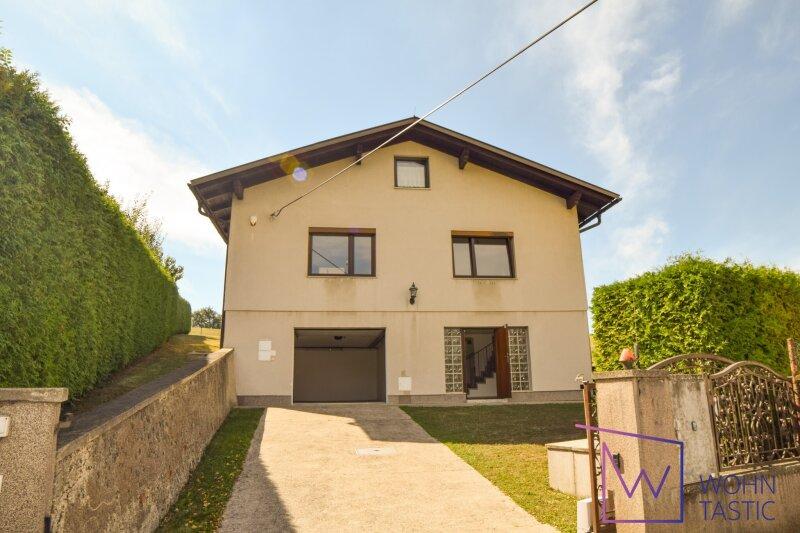 Hausansicht Stra�enseite