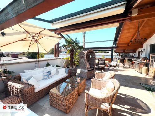 NEUER PREIS I Penthouse-artige Eigentumswohnung mit 127 m� Au�enfl�chen, 4 Stellpl�tzen