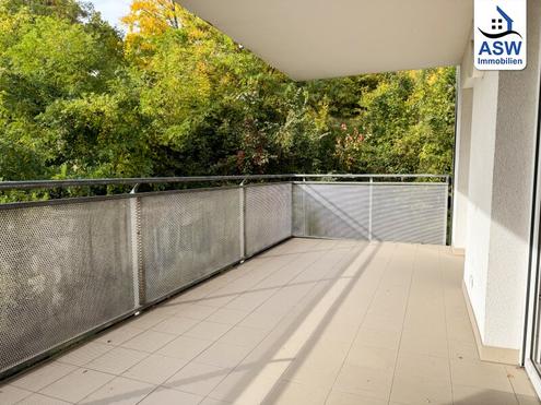 Tolle 3-Zimmerwohnung mit sonniger Terrasse in zentraler Lage