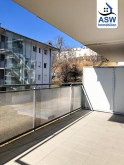 Moderne 2-Zimmerwohnung mit großer Terrasse in zentraler Lage - befristet vermietet