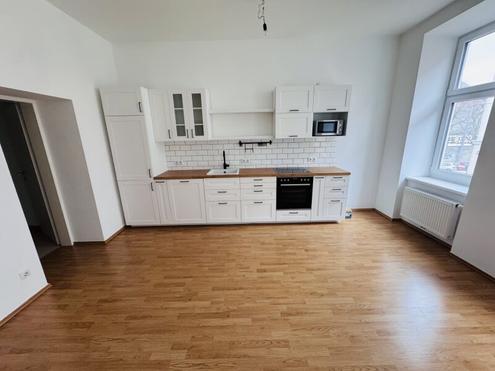 Charmante 2-Zi-Wohnung in 1100 Wien, U-Bahn-N�he, mit Einbauk�che und Aufzug!