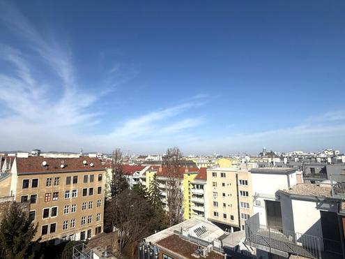 4 Zimmer DG-Maisonetten-Wohnung - keine Schr�gen - 5 Terrassen mit Weitblick n�chst Margaretenplatz/Schlossquadrat