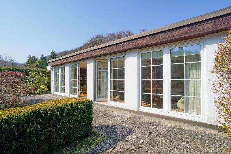 Hausansicht S�dost mit Terrasse