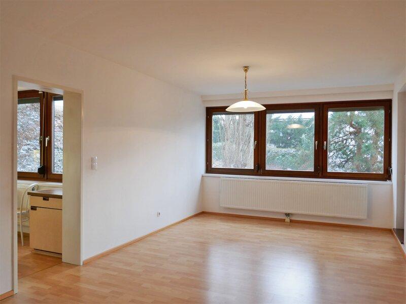 Wohnzimmer Richtung K�che