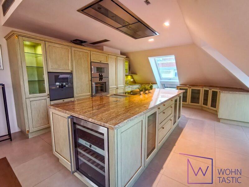 extravagante Top-K�che mit Steinplatte