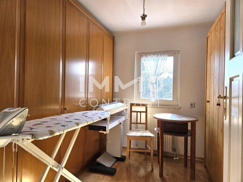 Haupthaus DG Abstellraum/B�gelzimmer