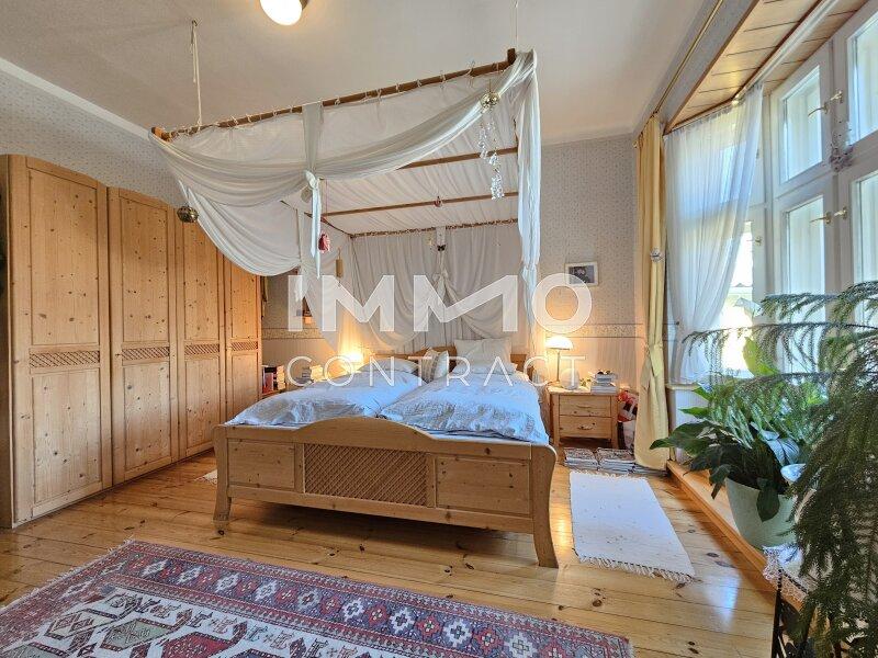 Haupthaus EG Schlafzimmer