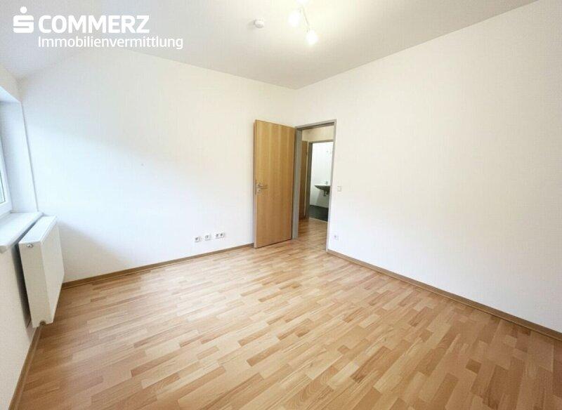 Zimmer 1