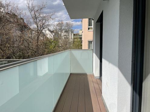 3-Zimmer-Balkonwohnung OHNE GAS (Erdw�rme) - WG-tauglich