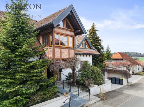 Rarit�t: Luxuri�ses Anwesen der Extraklasse: Wohnen und Genie�en auf h�chstem Niveau!