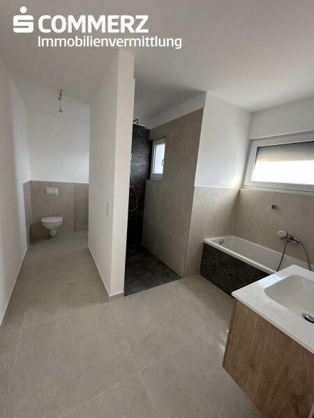 Badezimmer im Obergeschoss