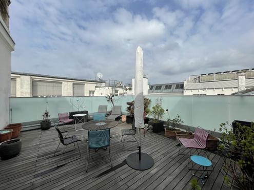 LOFT-WOHNUNG MIT 44 m� DACHGARTEN IN PALAIS BEIM SCHWARZENBERGPLATZ!