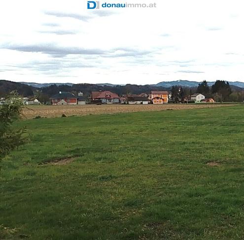 Zentral liegendes, ebenes, sonniges Grundst�ck in Gleinst�tten