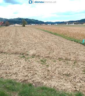 Zentral liegendes, ebenes, sonniges Grundst�ck in Gleinst�tten