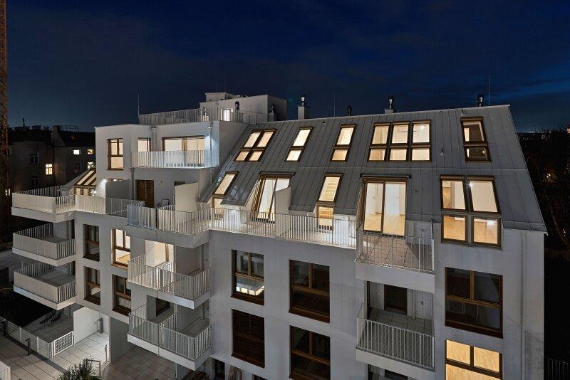 The Temptation | Au�enansicht |�Nacht