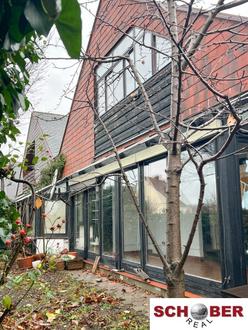 Doppelhaush�lfte N�he Badener Stadtgrenze