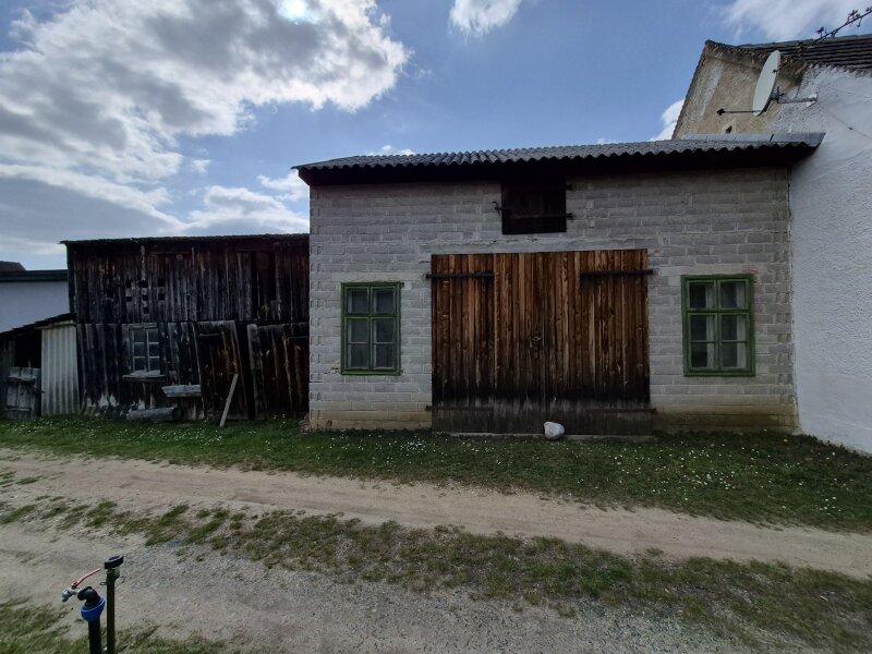 Scheune f�r Traktor