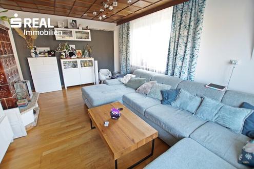 Einfamilienfamilienhaus mit Werkstatt & Lagerhalle, Garage und gro�em Garten mit Pool