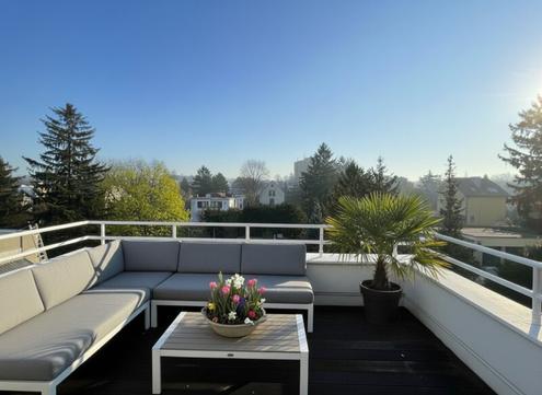 EXKLUSIVES LOFT-AMBIENTE f�r Singles, oder Paare mit Panorama