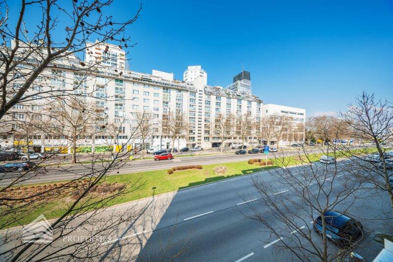 Modernes City-Living bei der UNO-City Exklusive 3-Zimmer-Woh