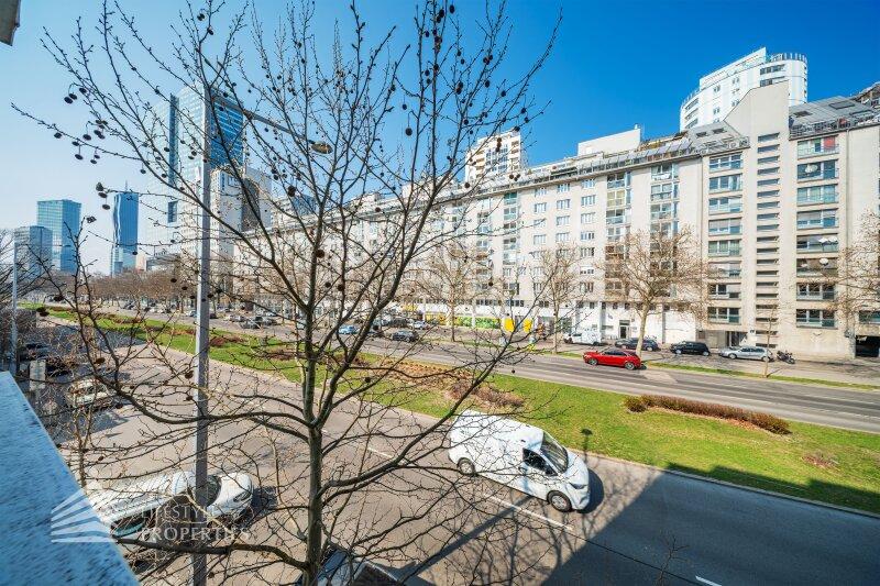 Modernes City-Living bei der UNO-City Exklusive 3-Zimmer-Woh