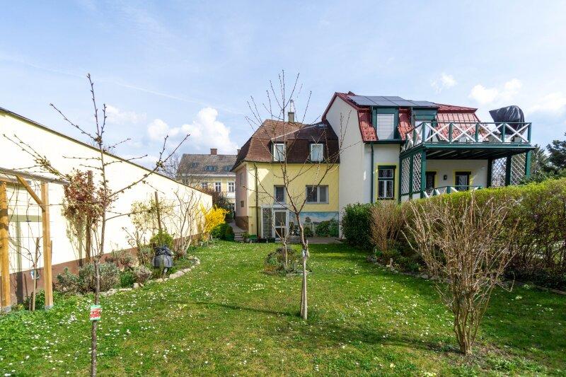 gartenseitige Hausansicht