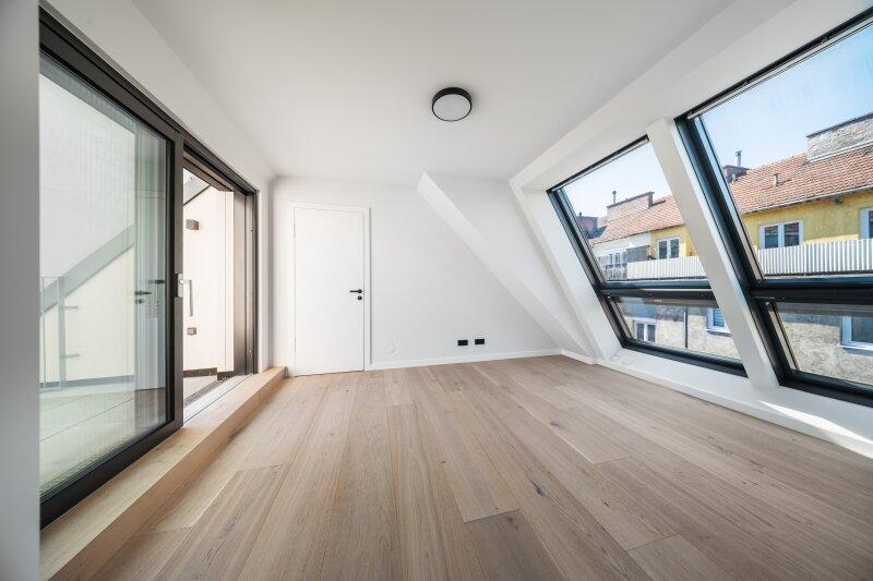 Schlafzimmer 2 mit Terrasse