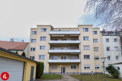 Leistbare 3-Zimmer-Wohnung mit Loggia & Garage in ruhiger Innenhoflage