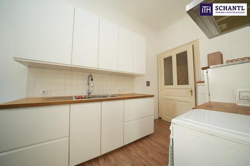 SENSATIONELLE GELEGENHEIT! Charmante Altbauwohnung mit Sonnen-Balkon und Fischgr�tparkett! Klassisch-stilvoll wohnen im Grazer Trendviertel