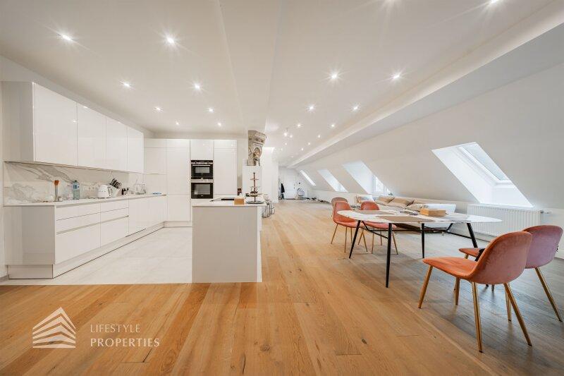 Moderne 4-Zimmer Maisonettewohnung mit Terrasse, N�he Stepha