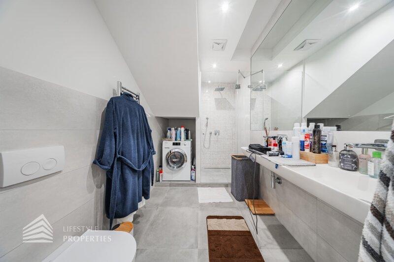 Moderne 4-Zimmer Maisonettewohnung mit Terrasse, N�he Stepha