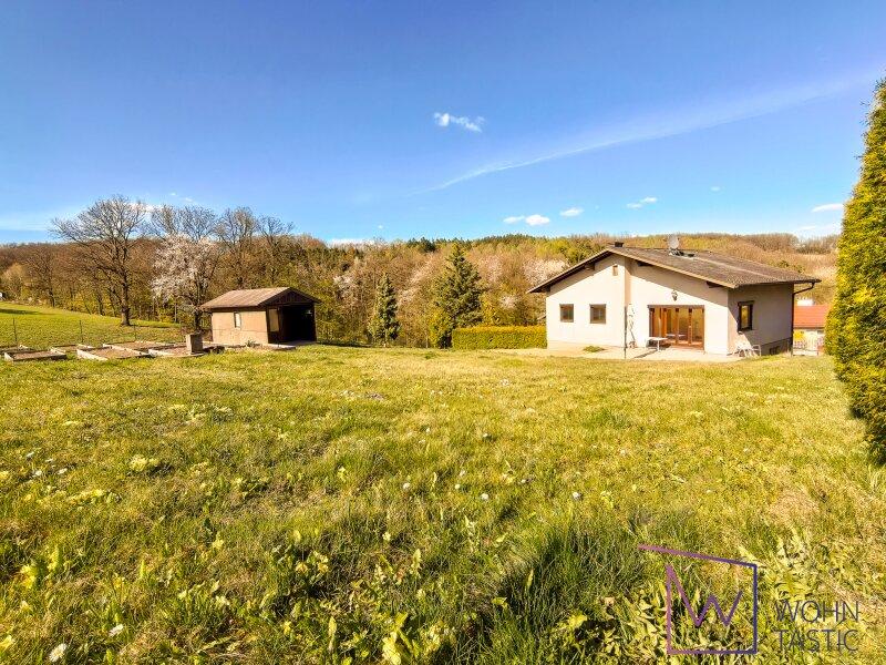 Blick �ber die Liegenschaft