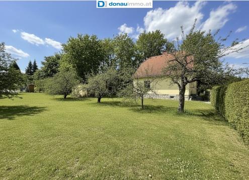 coming soon - Haus zum Sanieren mit gro�em Grund direkt in Gm�nd