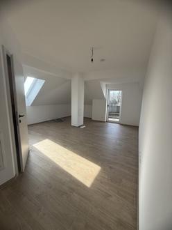 Landsitz Heidenreichstein - WARMMIETE inkl. Heizkosten - Top 12 -  Loggia - NACHHALTIG & ENERGIEEFFIZIENT